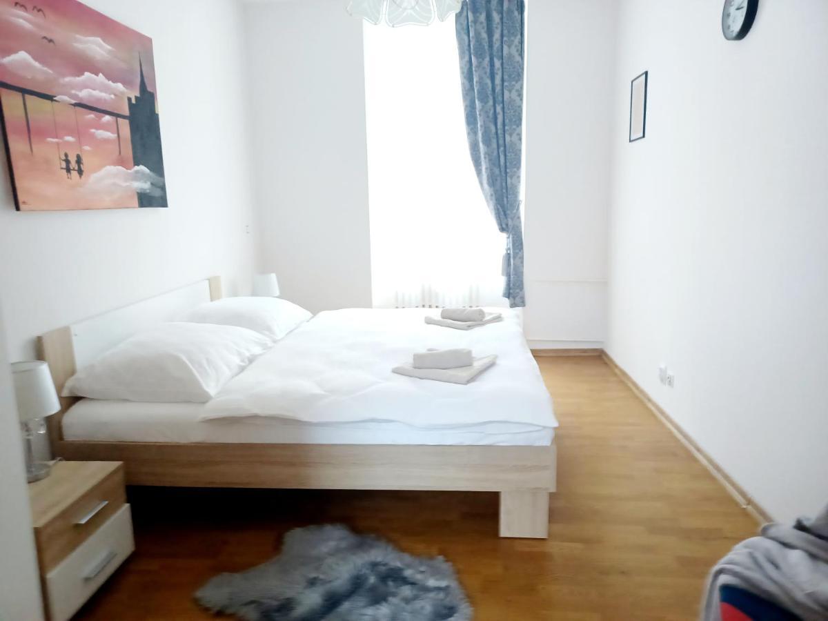 Apartment Hlavni Marianske Lazne Ngoại thất bức ảnh