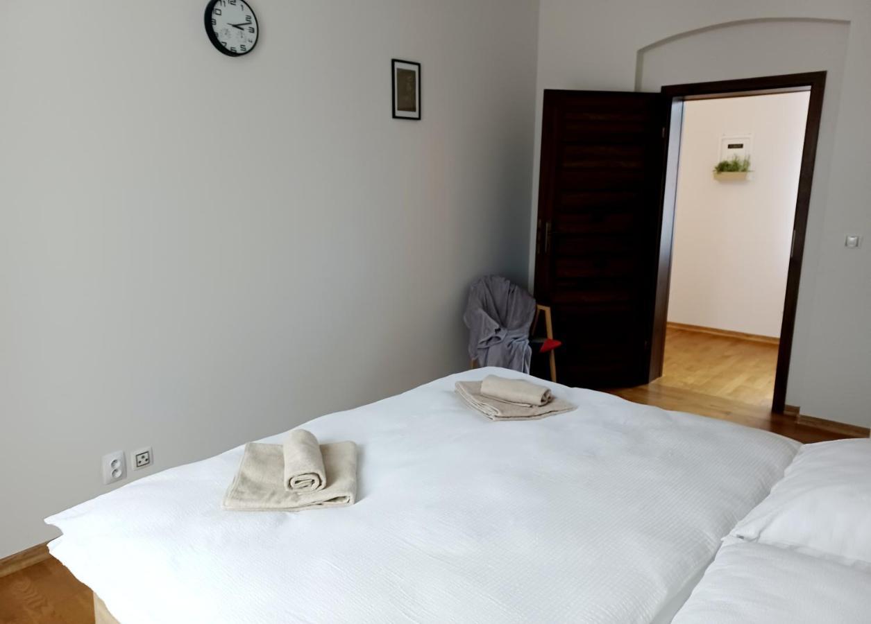 Apartment Hlavni Marianske Lazne Ngoại thất bức ảnh